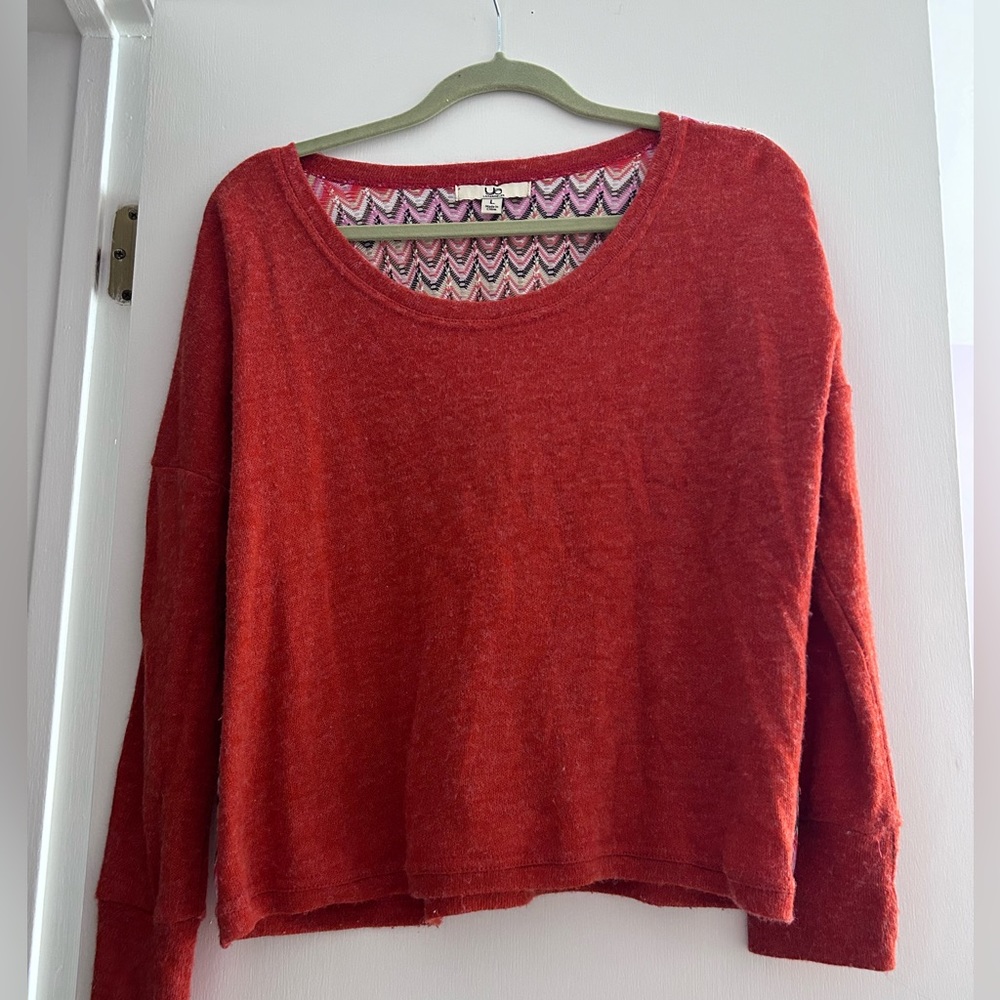 Long sleeve sweater